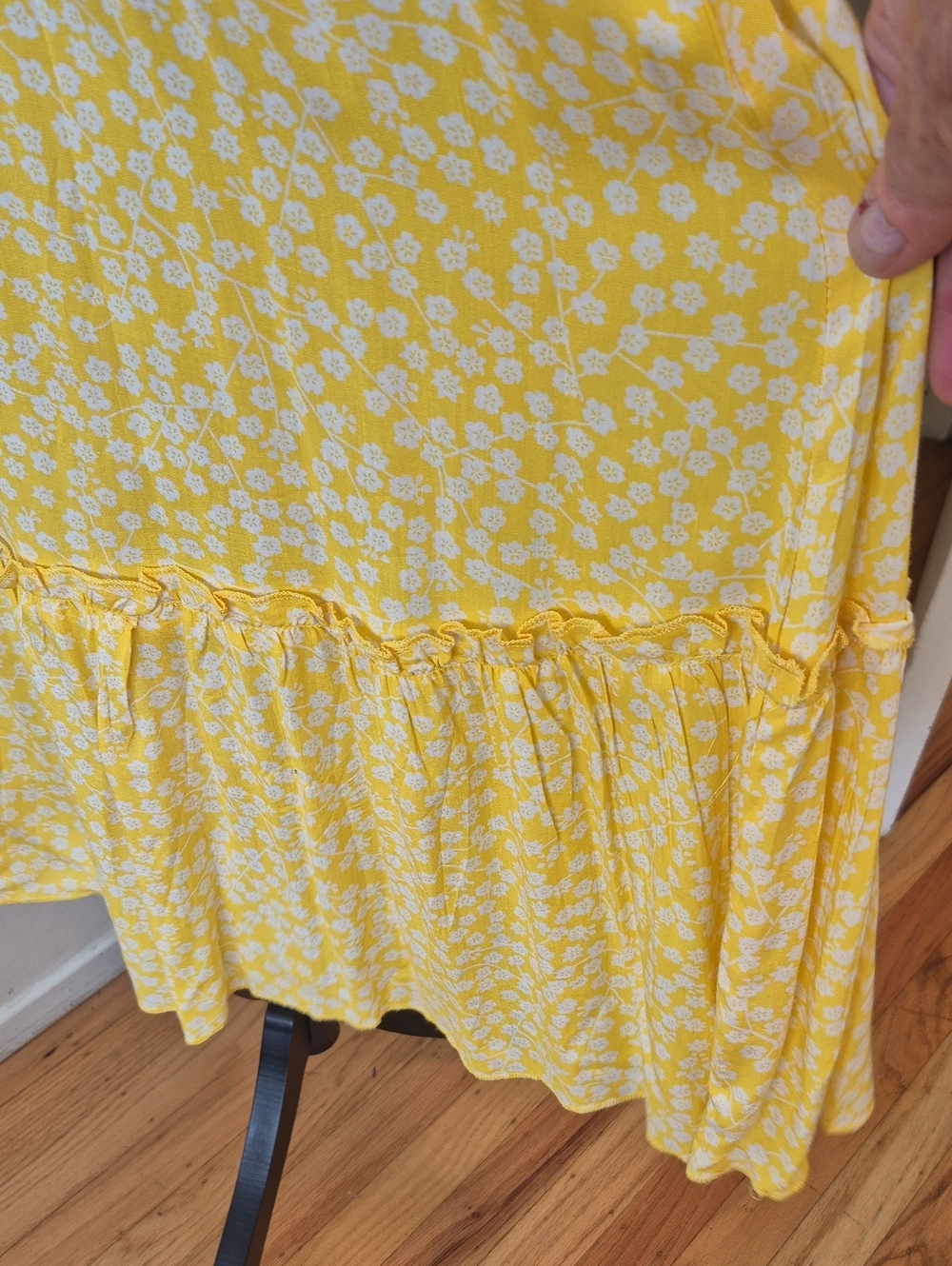 NWOT Yellow Floral Butterfly Summer Midi Dress Sz L - Picture 10 of 13